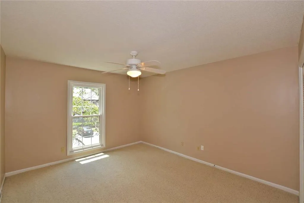 6851 Roswell Road Unit J7, Sandy Springs, Georgia 30328, 2 Bedrooms Bedrooms, ,2 BathroomsBathrooms,Residential,Sold,6851 Roswell Road Unit J7,6056478