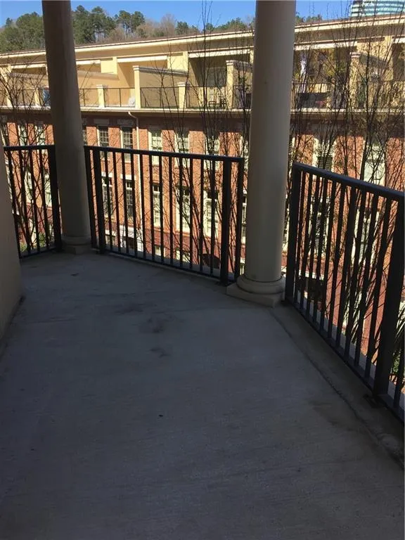 200 River Vista Drive Unit 515, Atlanta, Georgia 30339, 2 Bedrooms Bedrooms, ,2 BathroomsBathrooms,Residential,Sold,200 River Vista Drive Unit 515,6518709