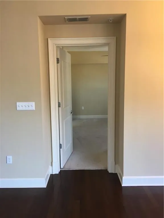 200 River Vista Drive Unit 515, Atlanta, Georgia 30339, 2 Bedrooms Bedrooms, ,2 BathroomsBathrooms,Residential,Sold,200 River Vista Drive Unit 515,6518709