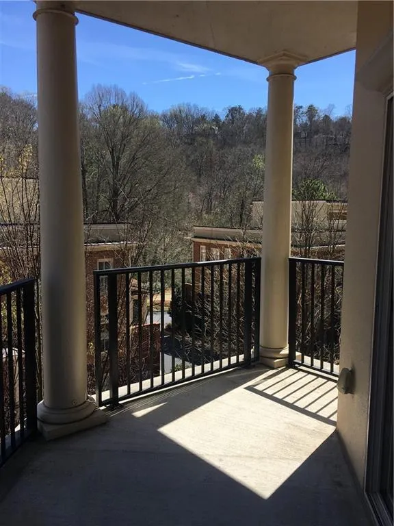 200 River Vista Drive Unit 515, Atlanta, Georgia 30339, 2 Bedrooms Bedrooms, ,2 BathroomsBathrooms,Residential,Sold,200 River Vista Drive Unit 515,6518709