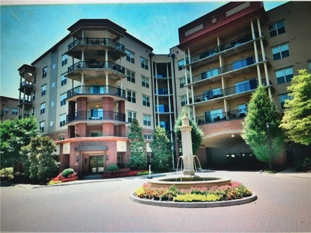 200 River Vista Drive Unit 515, Atlanta, Georgia 30339, 2 Bedrooms Bedrooms, ,2 BathroomsBathrooms,Residential,Sold,200 River Vista Drive Unit 515,6518709