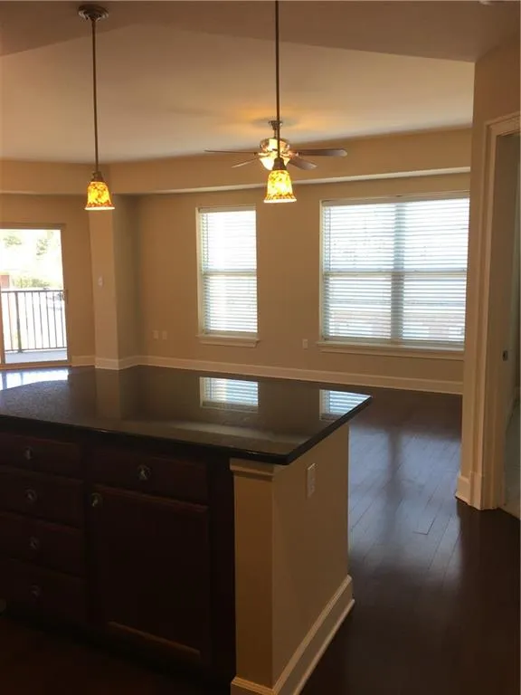 200 River Vista Drive Unit 515, Atlanta, Georgia 30339, 2 Bedrooms Bedrooms, ,2 BathroomsBathrooms,Residential,Sold,200 River Vista Drive Unit 515,6518709