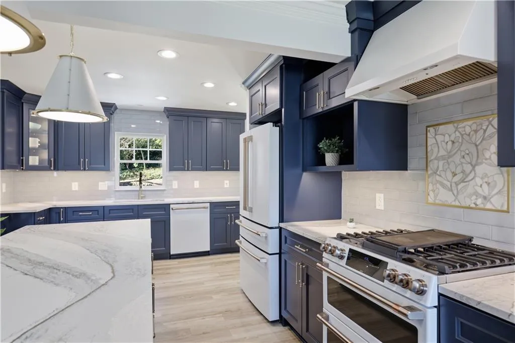 250 Stone Mill Trail, Atlanta, Georgia 30328, 4 Bedrooms Bedrooms, ,2 BathroomsBathrooms,Residential,For Sale,250 Stone Mill Trail,7727458