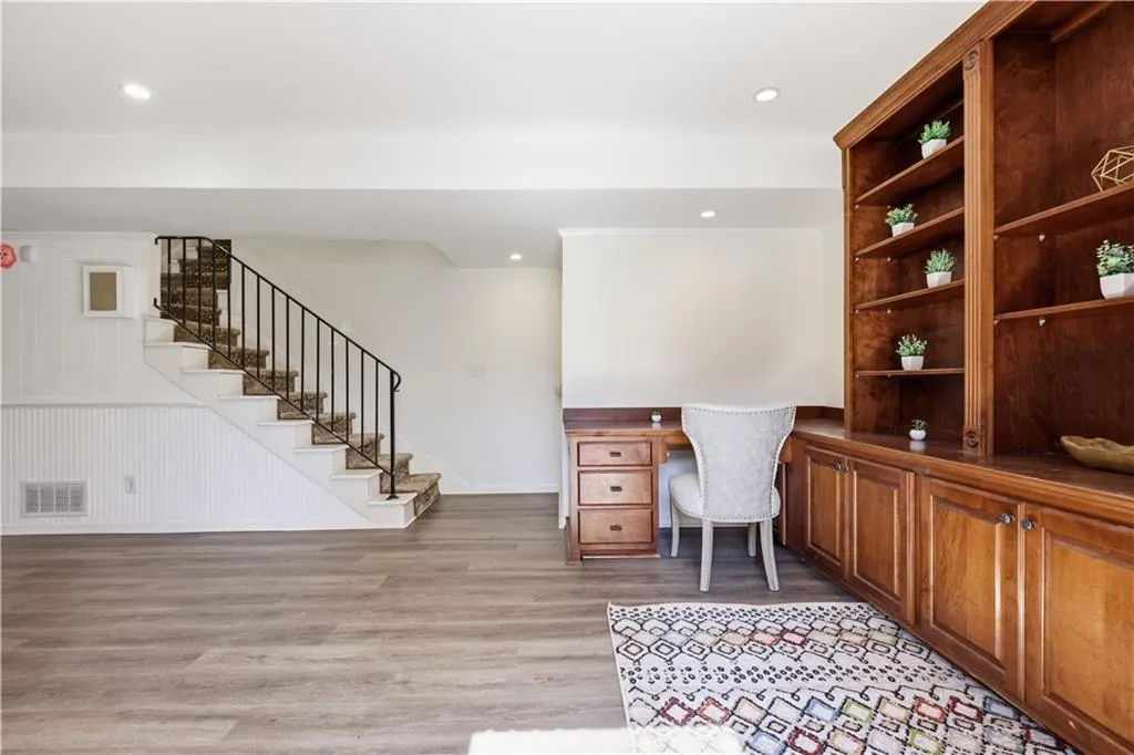 250 Stone Mill Trail, Atlanta, Georgia 30328, 4 Bedrooms Bedrooms, ,2 BathroomsBathrooms,Residential,For Sale,250 Stone Mill Trail,7727458