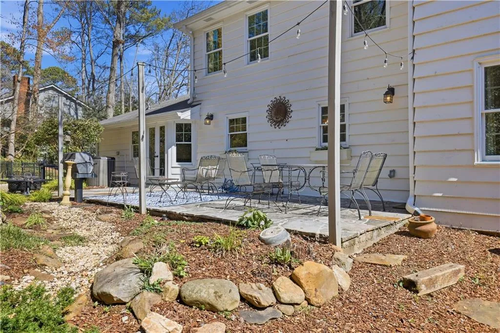 250 Stone Mill Trail, Atlanta, Georgia 30328, 4 Bedrooms Bedrooms, ,2 BathroomsBathrooms,Residential,For Sale,250 Stone Mill Trail,7727458