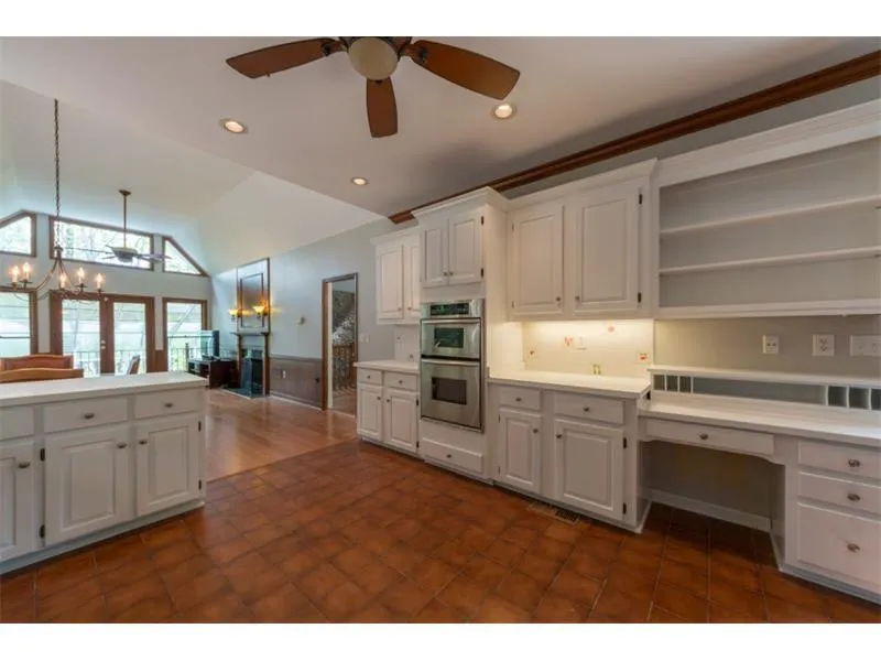 9085 Huntcliff Trace, Sandy Springs, Georgia 30350, 4 Bedrooms Bedrooms, ,3 BathroomsBathrooms,Residential,Sold,9085 Huntcliff Trace,5739452