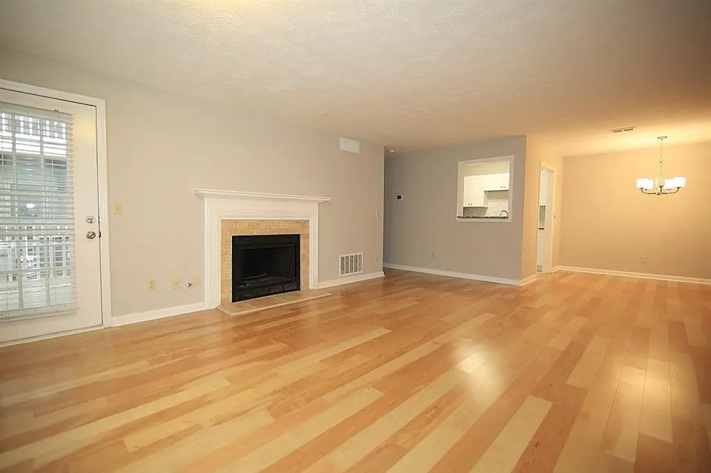 1101 Gettysburg Place, Sandy Springs, Georgia 30350, 2 Bedrooms Bedrooms, ,2 BathroomsBathrooms,Residential,Sold,1101 Gettysburg Place,6067907