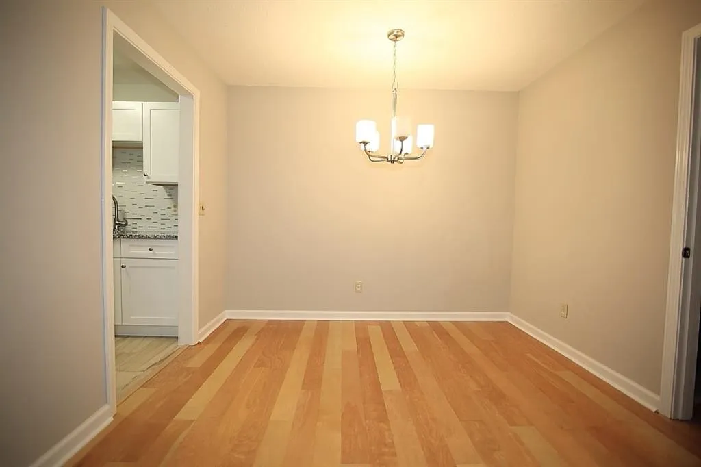 1101 Gettysburg Place, Sandy Springs, Georgia 30350, 2 Bedrooms Bedrooms, ,2 BathroomsBathrooms,Residential,Sold,1101 Gettysburg Place,6067907