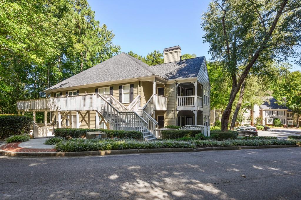 207 Bainbridge Drive, Sandy Springs, Georgia 30327, 2 Bedrooms Bedrooms, ,2 BathroomsBathrooms,Residential,Sold,207 Bainbridge Drive,7337325