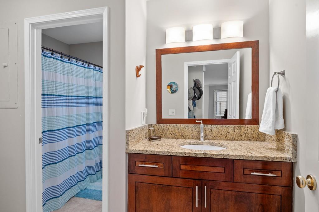 207 Bainbridge Drive, Sandy Springs, Georgia 30327, 2 Bedrooms Bedrooms, ,2 BathroomsBathrooms,Residential,Sold,207 Bainbridge Drive,7337325