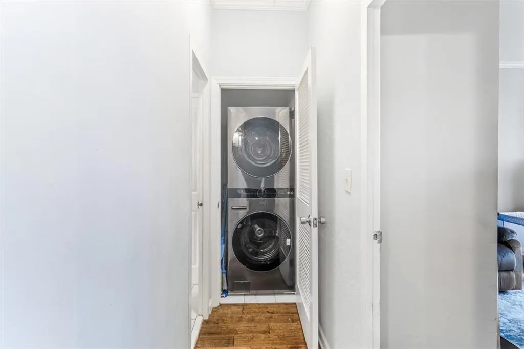 3060 Pharr Court North Nw Unit 719, Atlanta, Georgia 30305, 1 Bedroom Bedrooms, ,1 BathroomBathrooms,Residential,For Sale,3060 Pharr Court North Nw Unit 719,7664472