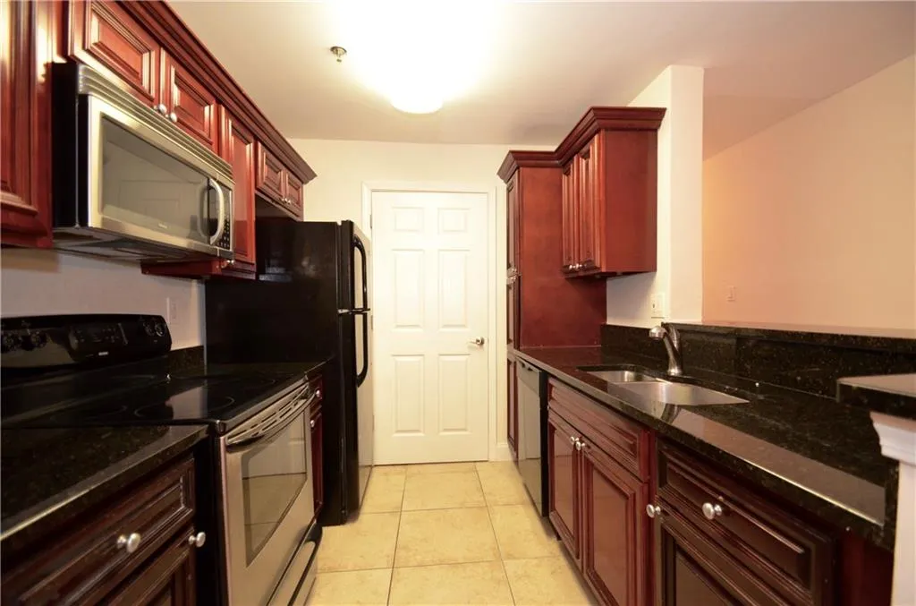 5102 Santa Fe Parkway, Atlanta, Georgia 30350, 3 Bedrooms Bedrooms, ,2 BathroomsBathrooms,Residential,Sold,5102 Santa Fe Parkway,5889596