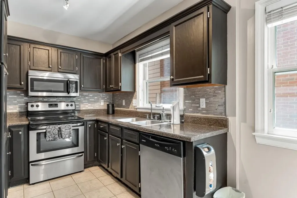 7500 Roswell Road Unit 57, Sandy Springs, Georgia 30350, 2 Bedrooms Bedrooms, ,2 BathroomsBathrooms,Residential,Sold,7500 Roswell Road Unit 57,6926142