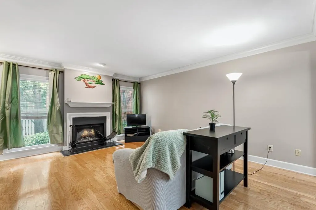 7500 Roswell Road Unit 57, Sandy Springs, Georgia 30350, 2 Bedrooms Bedrooms, ,2 BathroomsBathrooms,Residential,Sold,7500 Roswell Road Unit 57,6926142