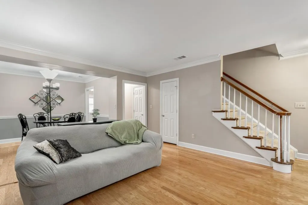7500 Roswell Road Unit 57, Sandy Springs, Georgia 30350, 2 Bedrooms Bedrooms, ,2 BathroomsBathrooms,Residential,Sold,7500 Roswell Road Unit 57,6926142