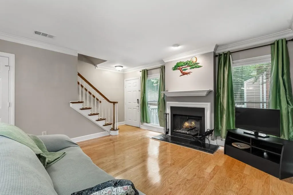 7500 Roswell Road Unit 57, Sandy Springs, Georgia 30350, 2 Bedrooms Bedrooms, ,2 BathroomsBathrooms,Residential,Sold,7500 Roswell Road Unit 57,6926142