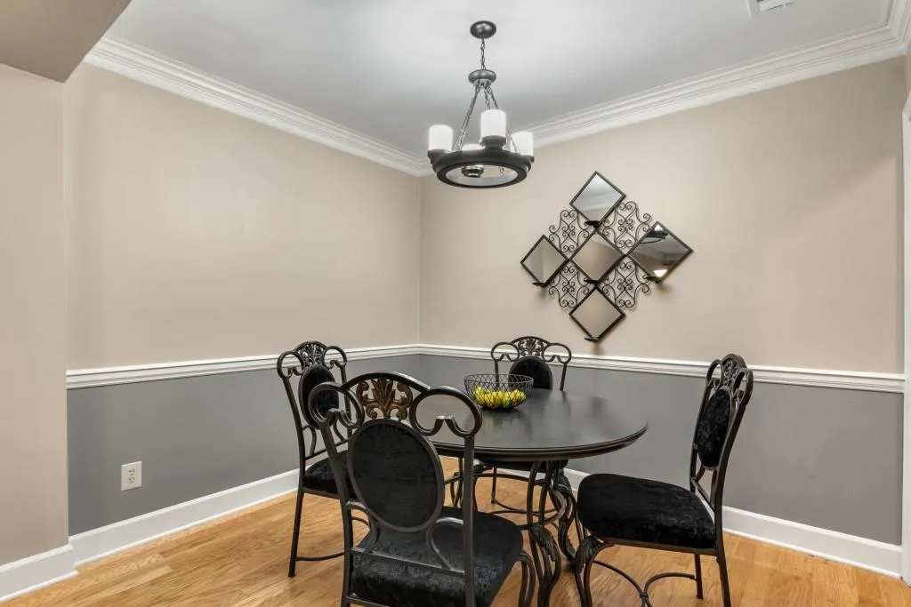 7500 Roswell Road Unit 57, Sandy Springs, Georgia 30350, 2 Bedrooms Bedrooms, ,2 BathroomsBathrooms,Residential,Sold,7500 Roswell Road Unit 57,6926142