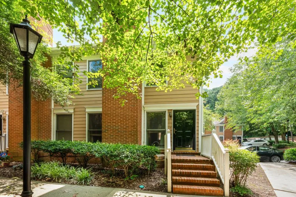 7500 Roswell Road Unit 57, Sandy Springs, Georgia 30350, 2 Bedrooms Bedrooms, ,2 BathroomsBathrooms,Residential,Sold,7500 Roswell Road Unit 57,6926142
