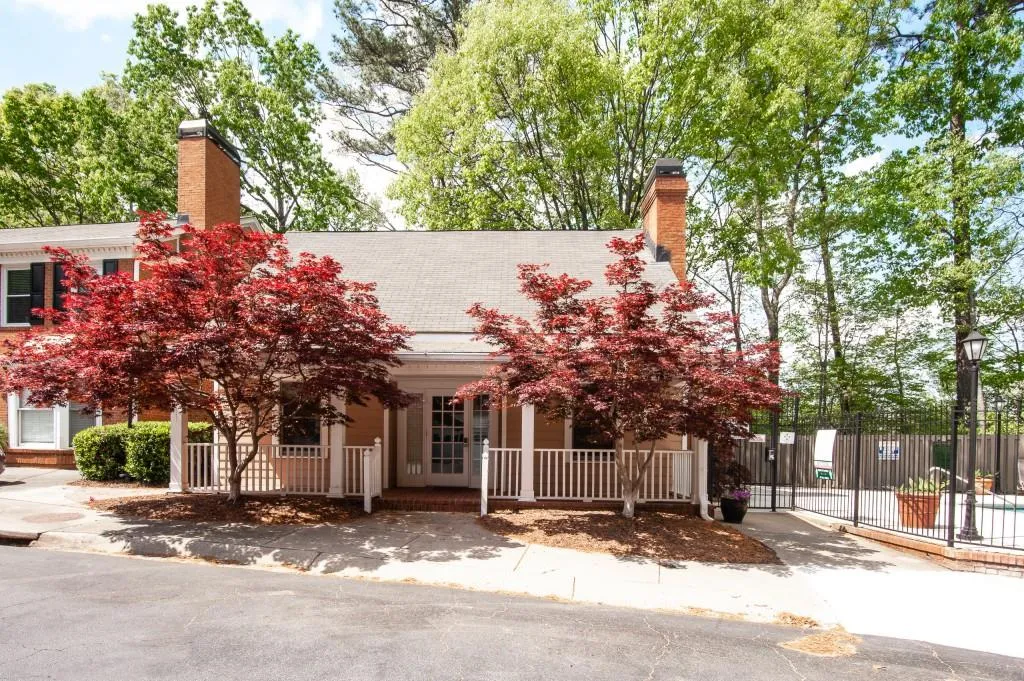 7500 Roswell Road Unit 57, Sandy Springs, Georgia 30350, 2 Bedrooms Bedrooms, ,2 BathroomsBathrooms,Residential,Sold,7500 Roswell Road Unit 57,6926142