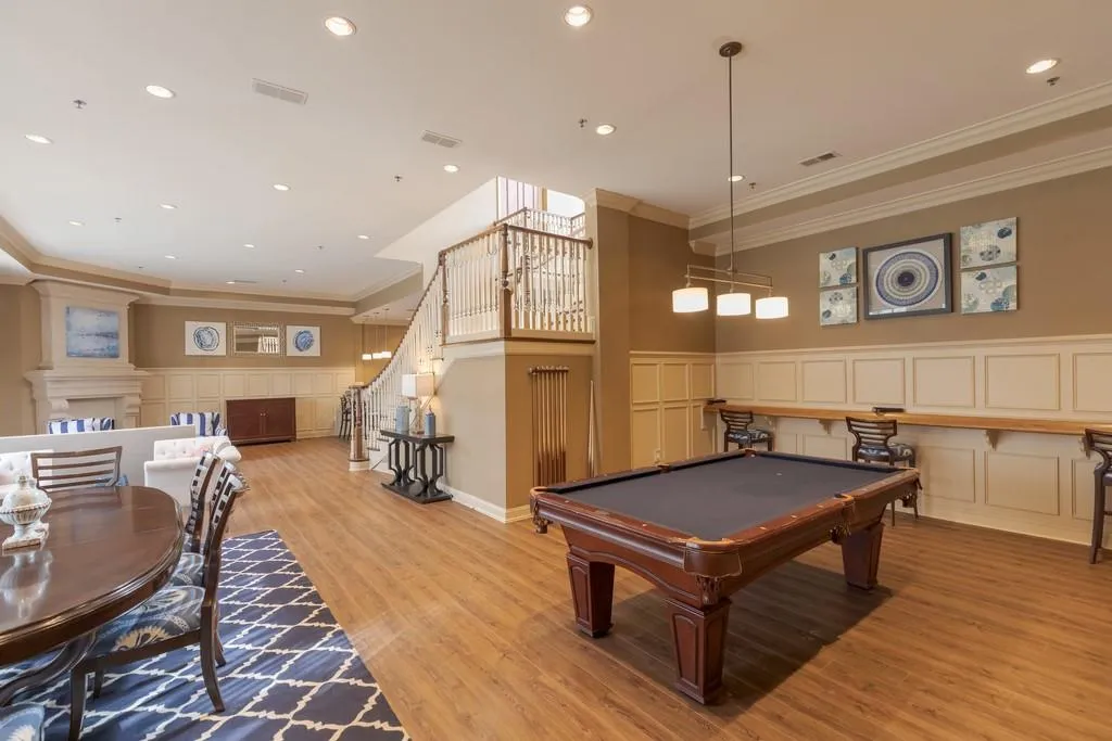 5438 Glenridge View Unit 5438, Atlanta, Georgia 30342, 3 Bedrooms Bedrooms, ,2 BathroomsBathrooms,Residential,Sold,5438 Glenridge View Unit 5438,6507565