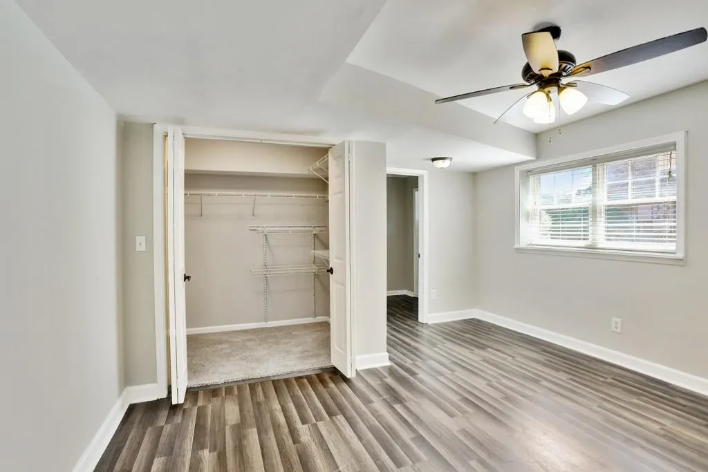 6520 Roswell Road Unit 116, Atlanta, Georgia 30328, 3 Bedrooms Bedrooms, ,2 BathroomsBathrooms,Residential,Sold,6520 Roswell Road Unit 116,6657560