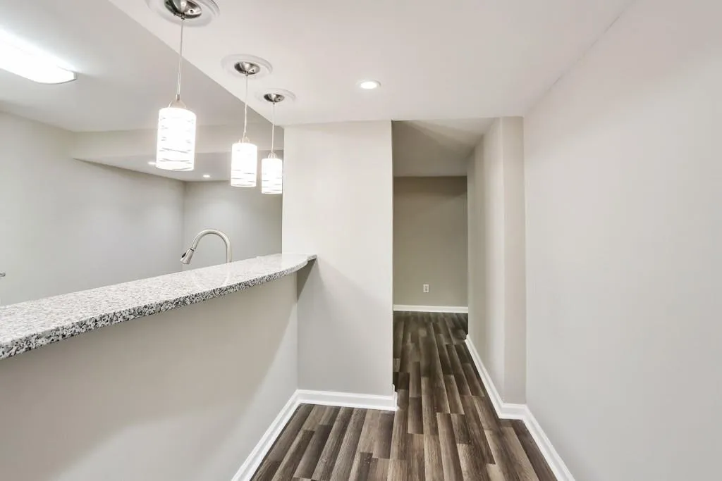 6520 Roswell Road Unit 116, Atlanta, Georgia 30328, 3 Bedrooms Bedrooms, ,2 BathroomsBathrooms,Residential,Sold,6520 Roswell Road Unit 116,6657560