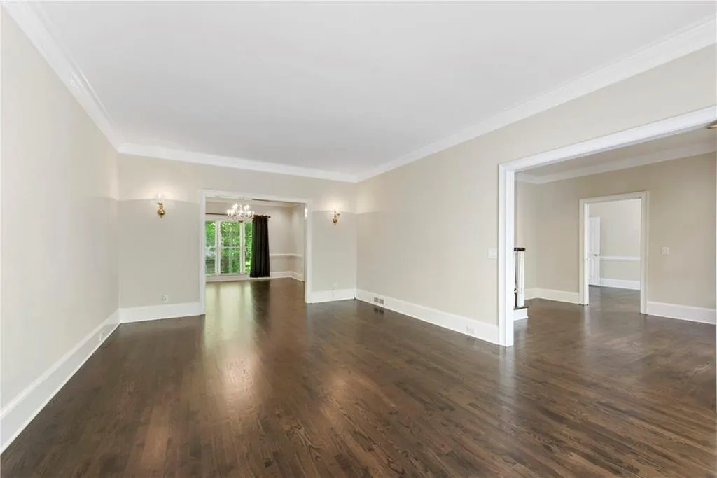 135 Spalding Creek Court, Sandy Springs, Georgia 30350, 6 Bedrooms Bedrooms, ,5 BathroomsBathrooms,Residential,Sold,135 Spalding Creek Court,6712775