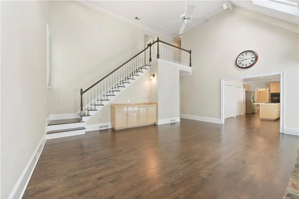 135 Spalding Creek Court, Sandy Springs, Georgia 30350, 6 Bedrooms Bedrooms, ,5 BathroomsBathrooms,Residential,Sold,135 Spalding Creek Court,6712775