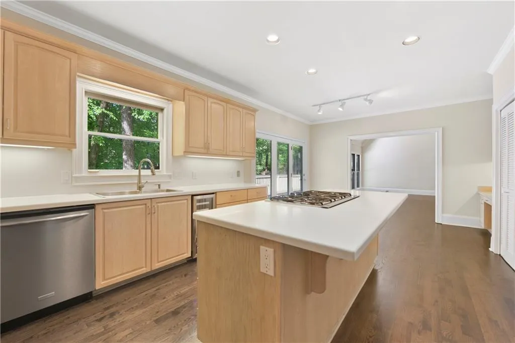 135 Spalding Creek Court, Sandy Springs, Georgia 30350, 6 Bedrooms Bedrooms, ,5 BathroomsBathrooms,Residential,Sold,135 Spalding Creek Court,6712775