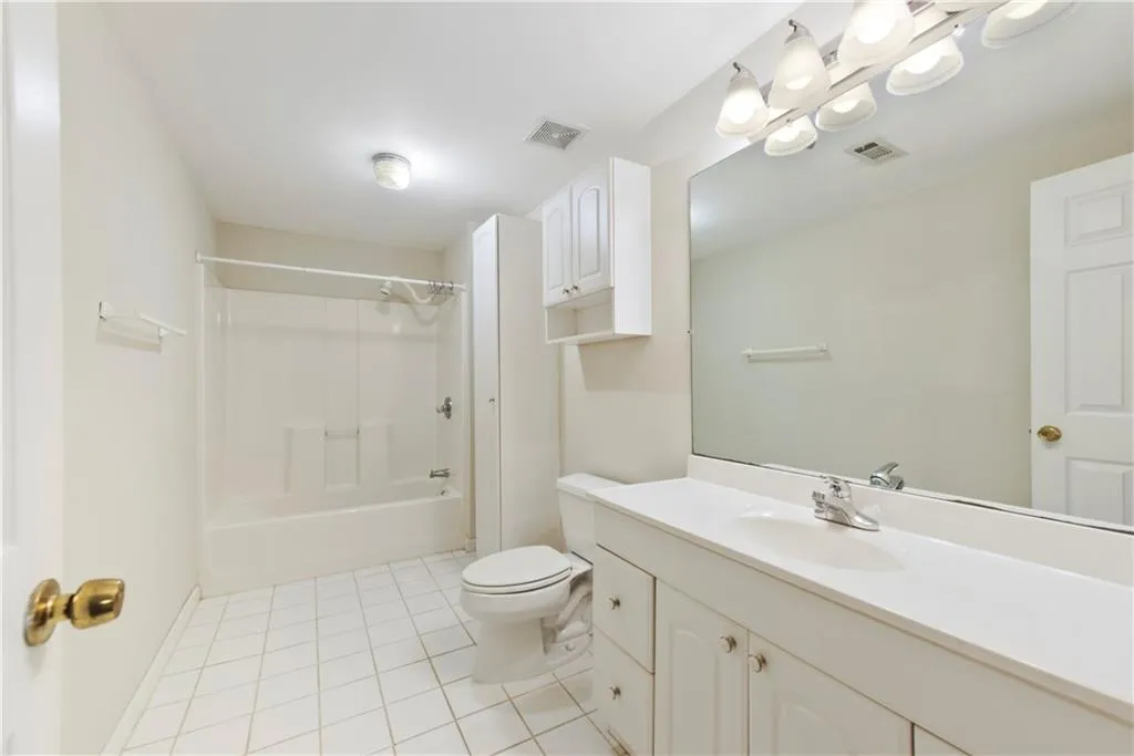 135 Spalding Creek Court, Sandy Springs, Georgia 30350, 6 Bedrooms Bedrooms, ,5 BathroomsBathrooms,Residential,Sold,135 Spalding Creek Court,6712775