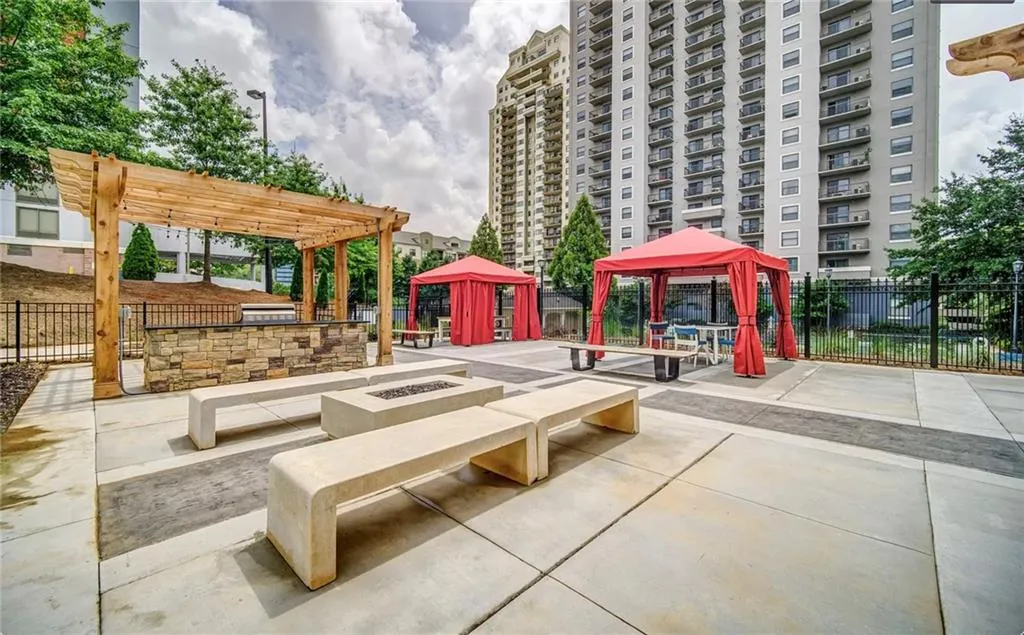 795 Hammond Drive Unit 1607, Atlanta, Georgia 30328, 2 Bedrooms Bedrooms, ,2 BathroomsBathrooms,Residential,Sold,795 Hammond Drive Unit 1607,6926543