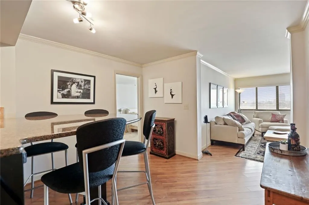 795 Hammond Drive Unit 1607, Atlanta, Georgia 30328, 2 Bedrooms Bedrooms, ,2 BathroomsBathrooms,Residential,Sold,795 Hammond Drive Unit 1607,6926543