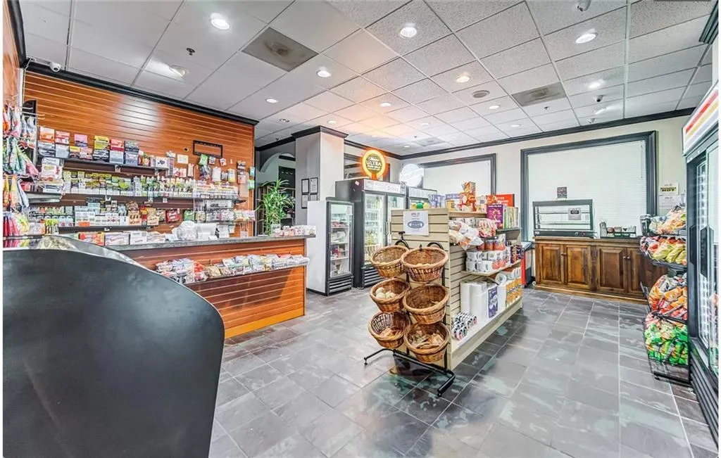 795 Hammond Drive Unit 1607, Atlanta, Georgia 30328, 2 Bedrooms Bedrooms, ,2 BathroomsBathrooms,Residential,Sold,795 Hammond Drive Unit 1607,6926543