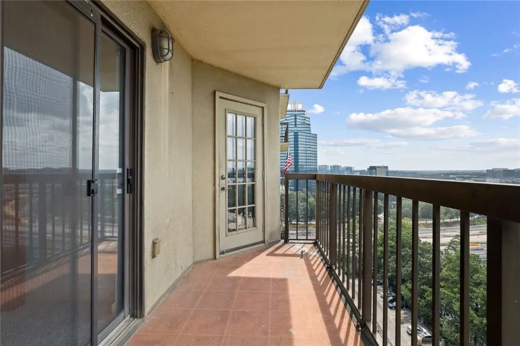 795 Hammond Drive Unit 1607, Atlanta, Georgia 30328, 2 Bedrooms Bedrooms, ,2 BathroomsBathrooms,Residential,Sold,795 Hammond Drive Unit 1607,6926543
