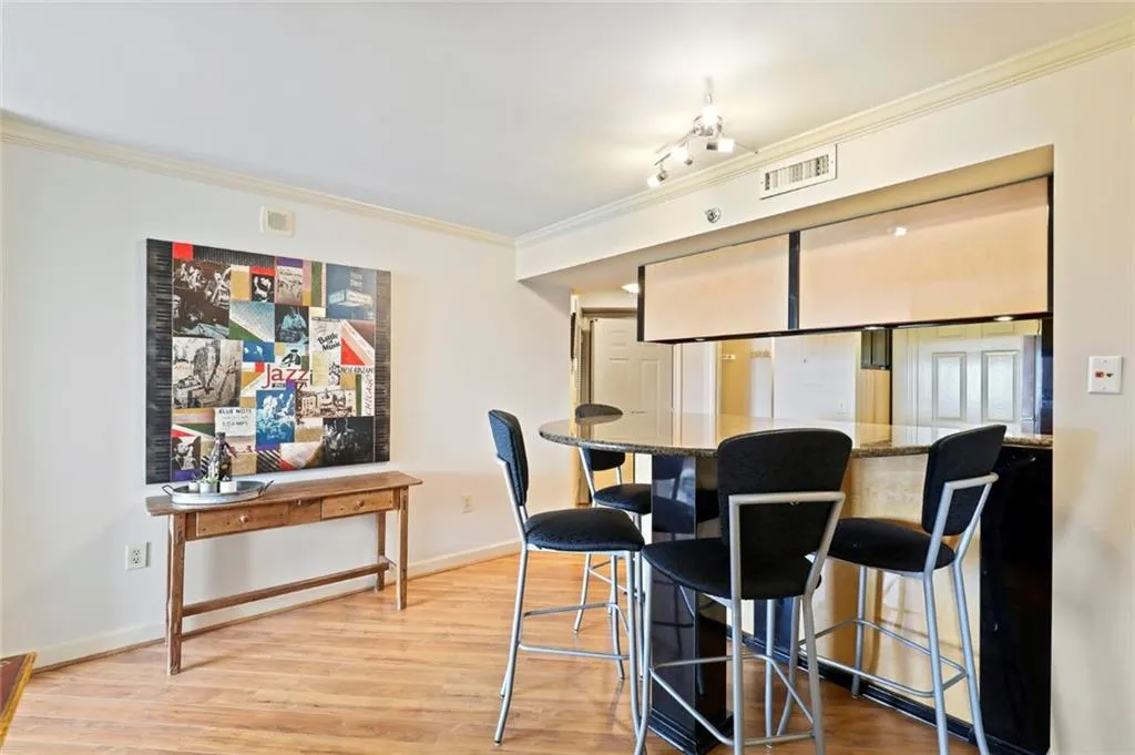 795 Hammond Drive Unit 1607, Atlanta, Georgia 30328, 2 Bedrooms Bedrooms, ,2 BathroomsBathrooms,Residential,Sold,795 Hammond Drive Unit 1607,6926543