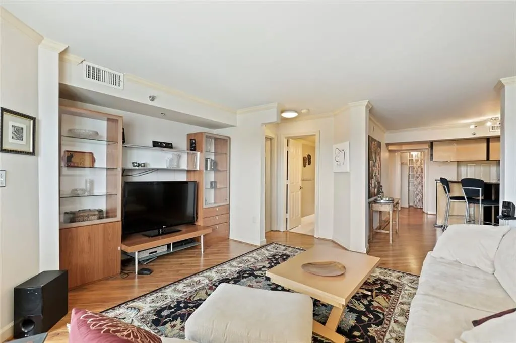 795 Hammond Drive Unit 1607, Atlanta, Georgia 30328, 2 Bedrooms Bedrooms, ,2 BathroomsBathrooms,Residential,Sold,795 Hammond Drive Unit 1607,6926543