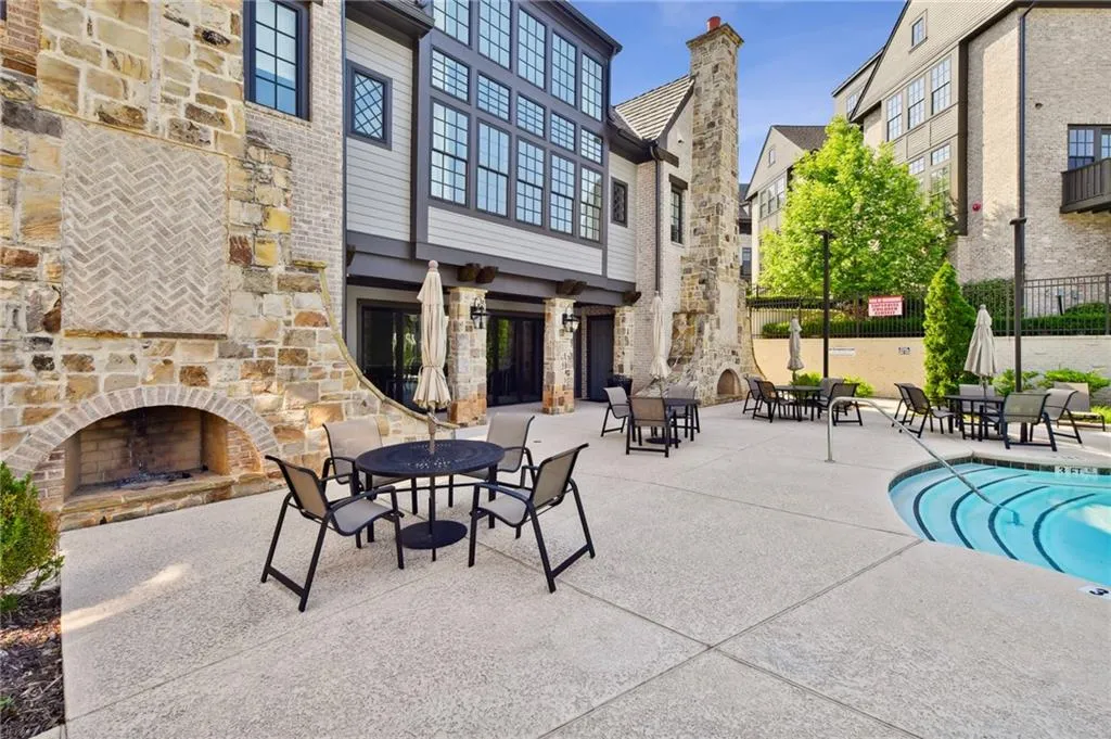 6669 Encore Boulevard, Atlanta, Georgia 30328, 3 Bedrooms Bedrooms, ,3 BathroomsBathrooms,Residential,Sold,6669 Encore Boulevard,7182841