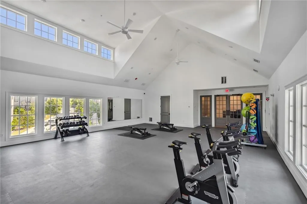 6669 Encore Boulevard, Atlanta, Georgia 30328, 3 Bedrooms Bedrooms, ,3 BathroomsBathrooms,Residential,Sold,6669 Encore Boulevard,7182841