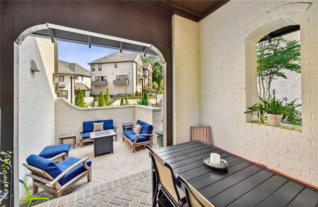 6669 Encore Boulevard, Atlanta, Georgia 30328, 3 Bedrooms Bedrooms, ,3 BathroomsBathrooms,Residential,Sold,6669 Encore Boulevard,7182841