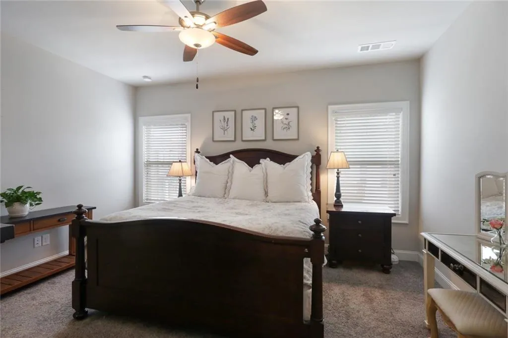 4741 Roswell Road, Atlanta, Georgia 30342, 2 Bedrooms Bedrooms, ,2 BathroomsBathrooms,Residential,Sold,4741 Roswell Road,6713547