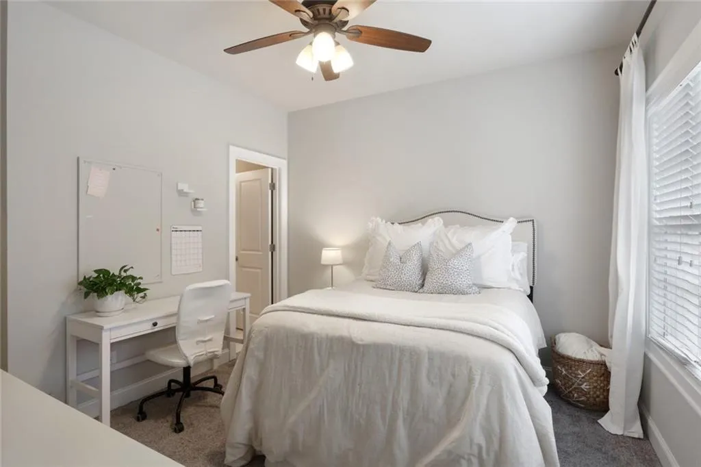4741 Roswell Road, Atlanta, Georgia 30342, 2 Bedrooms Bedrooms, ,2 BathroomsBathrooms,Residential,Sold,4741 Roswell Road,6713547