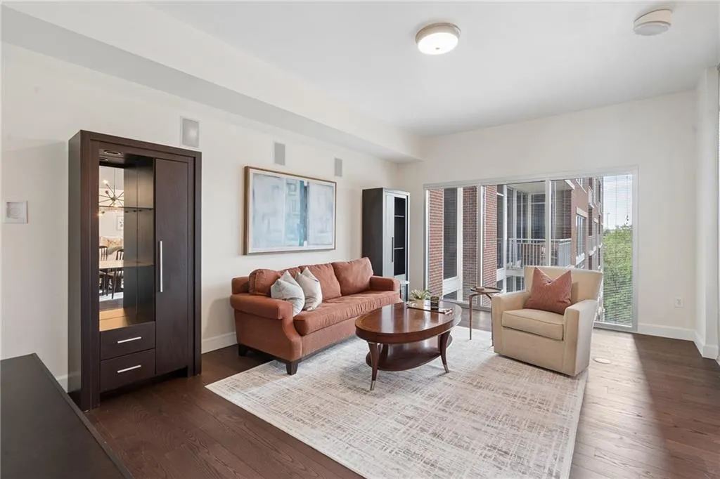 1820 Peachtree Street Nw Unit 704, Atlanta, Georgia 30309, 2 Bedrooms Bedrooms, 0 ,2 BathroomsBathrooms,Residential,For Sale,1820 Peachtree Street Nw Unit 704,7754457