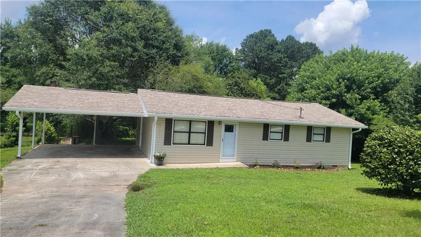 77 Pierce Road, Hiram, Georgia 30141