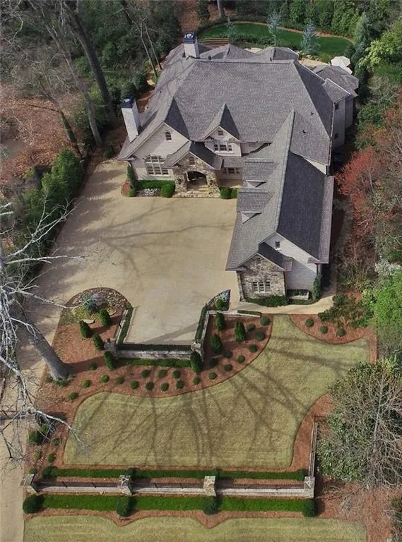 4704 Lake Forrest Drive, Atlanta, Georgia 30342, 6 Bedrooms Bedrooms, ,6 BathroomsBathrooms,Residential,Sold,4704 Lake Forrest Drive,6576245