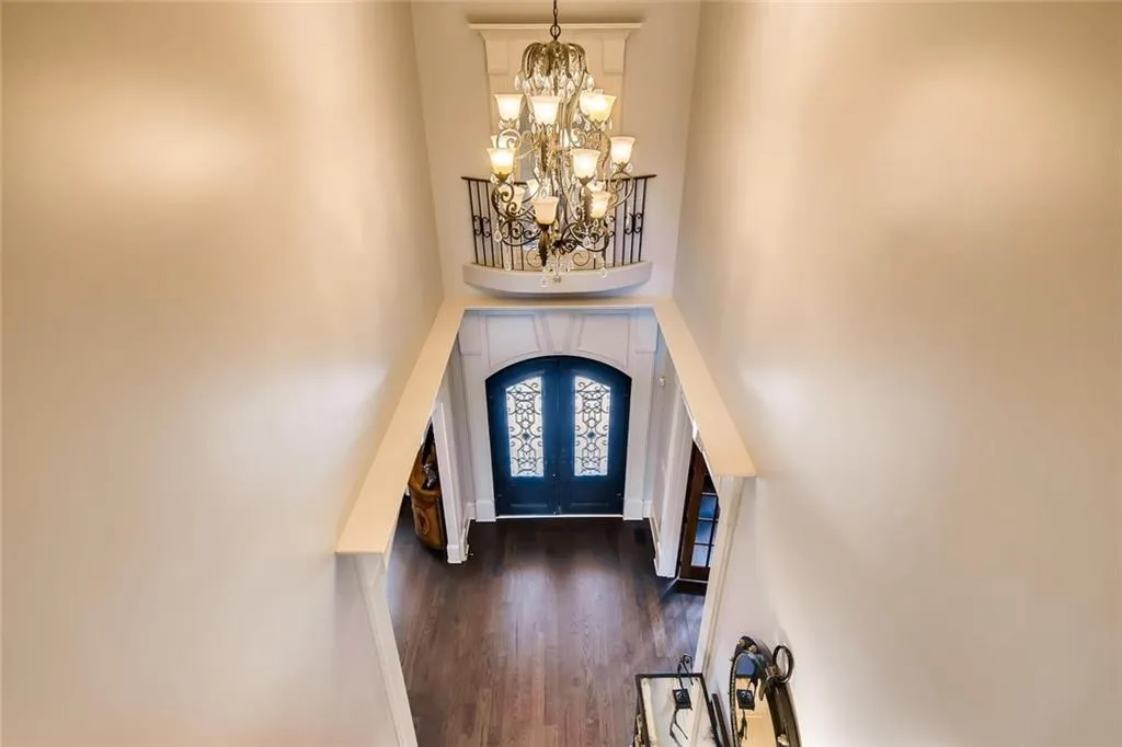 4704 Lake Forrest Drive, Atlanta, Georgia 30342, 6 Bedrooms Bedrooms, ,6 BathroomsBathrooms,Residential,Sold,4704 Lake Forrest Drive,6576245