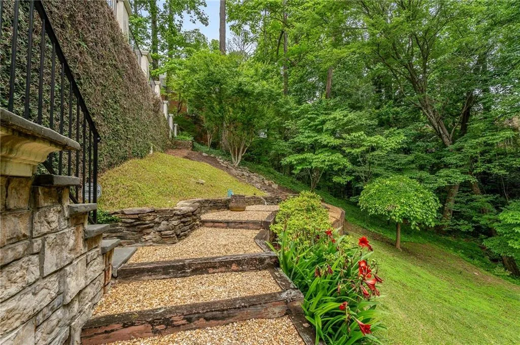 5265 Woodridge Forest Trail, Atlanta, Georgia 30327, 5 Bedrooms Bedrooms, ,4 BathroomsBathrooms,Residential,Sold,5265 Woodridge Forest Trail,7385660