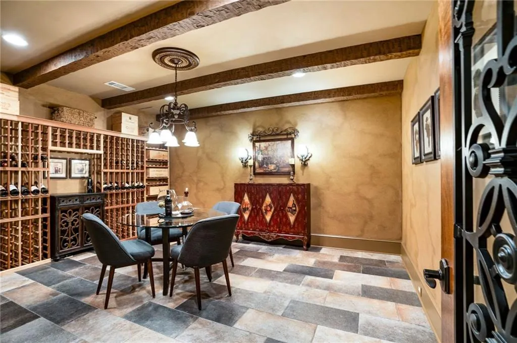 5265 Woodridge Forest Trail, Atlanta, Georgia 30327, 5 Bedrooms Bedrooms, ,4 BathroomsBathrooms,Residential,Sold,5265 Woodridge Forest Trail,7385660