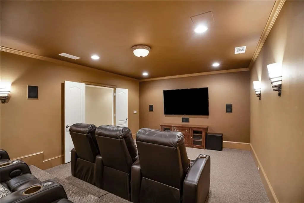 5265 Woodridge Forest Trail, Atlanta, Georgia 30327, 5 Bedrooms Bedrooms, ,4 BathroomsBathrooms,Residential,Sold,5265 Woodridge Forest Trail,7385660