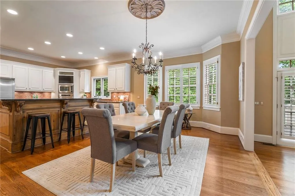 5265 Woodridge Forest Trail, Atlanta, Georgia 30327, 5 Bedrooms Bedrooms, ,4 BathroomsBathrooms,Residential,Sold,5265 Woodridge Forest Trail,7385660