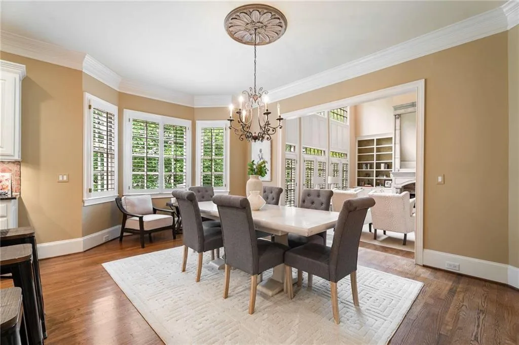 5265 Woodridge Forest Trail, Atlanta, Georgia 30327, 5 Bedrooms Bedrooms, ,4 BathroomsBathrooms,Residential,Sold,5265 Woodridge Forest Trail,7385660